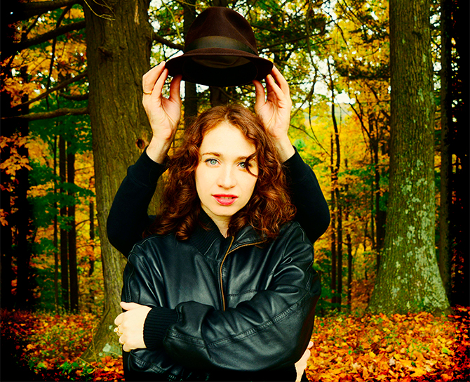 REGINA SPEKTOR REMEMBER US TO LIFE SU NUEVO DISCO en MUSICA.  Chicas Rockeras!