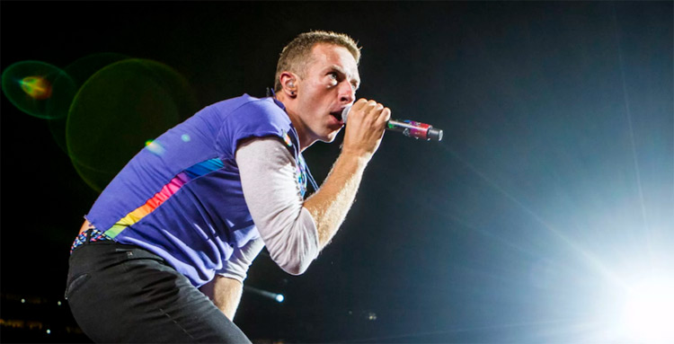Coldplay regresa más hipnotizado en MUSICA.  Chicas Rockeras!