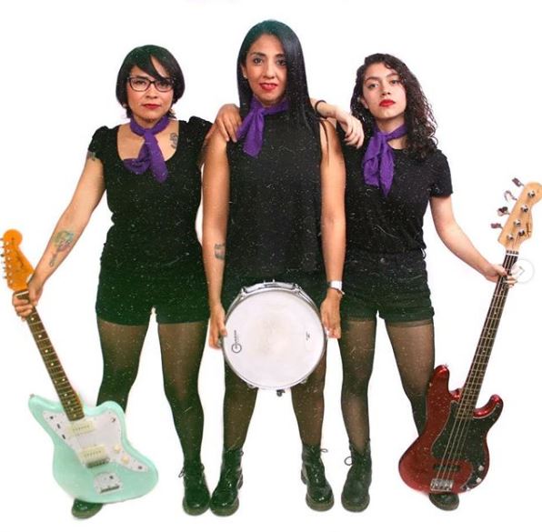 Hola, nosotras somos the centellas!  Entrevista en CHICAS ROCKERAS.  Chicas Rockeras!
