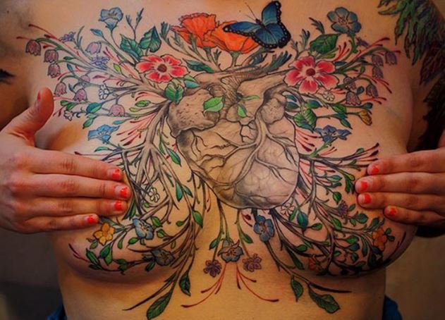 TATUAJES PARA CUBRIR CICATRICES POR CÁNCER DE MAMA: Mujeres sobrevivientes y con actitud