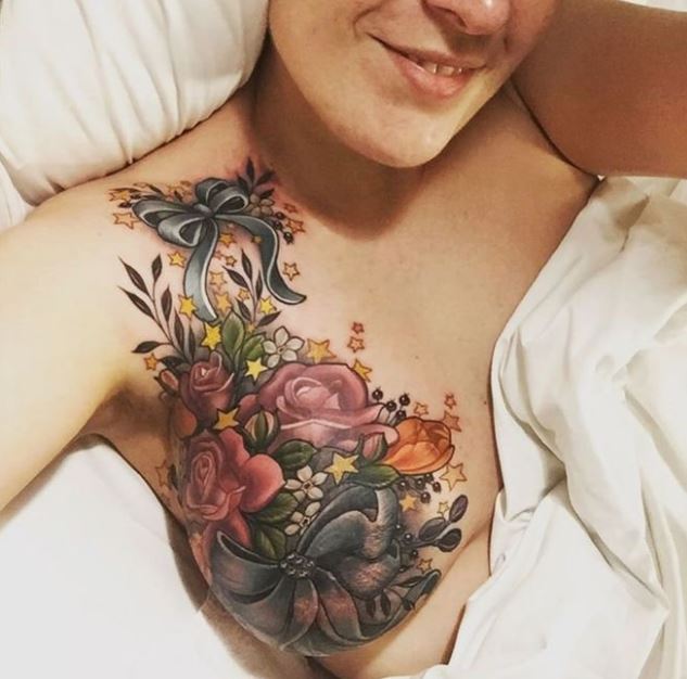 TATUAJES PARA CUBRIR CICATRICES POR CÁNCER DE MAMA: Embellece tu cuerpo