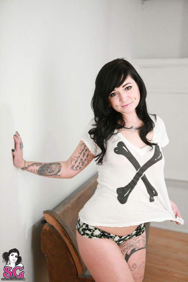 SUICIDE GIRLS: SUICIDE GIRLS