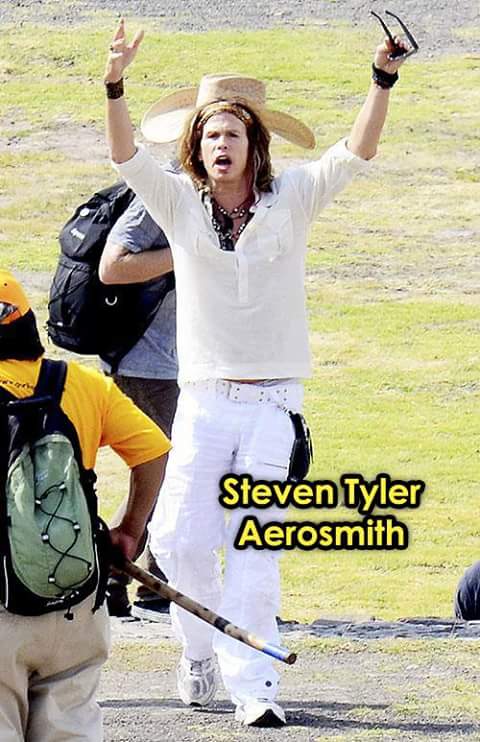 ROCKSTARS EN TEOTIHUACÁN: Steven Tyler