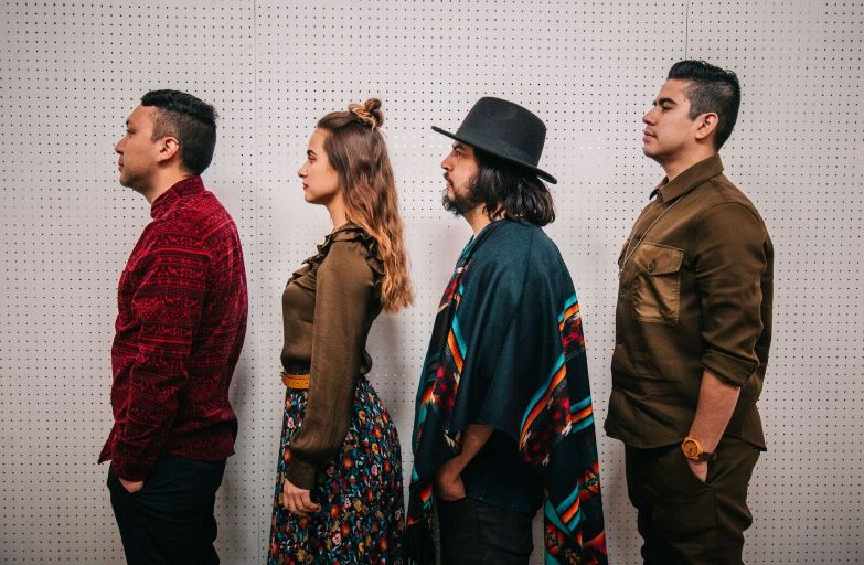 THE CHAMANAS, MÚSICA FRONTERIZA... MUCHO MÁS: MÚSICA INNOVADORA.