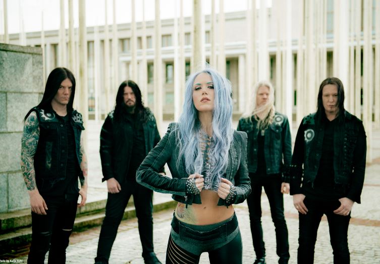 Arch Enemy prepara el lanzamiento mundial de Will To Power, su nueva producción discográfica