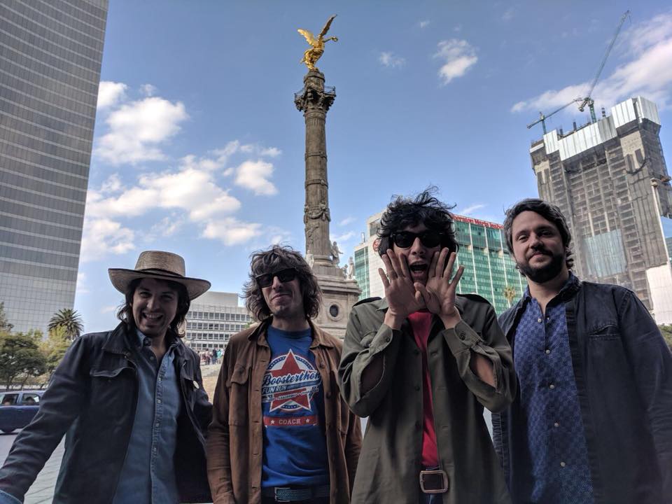 Los argentinos de Banda de Turistas han encontrado en nuestro país a su público más fiel y les encan...