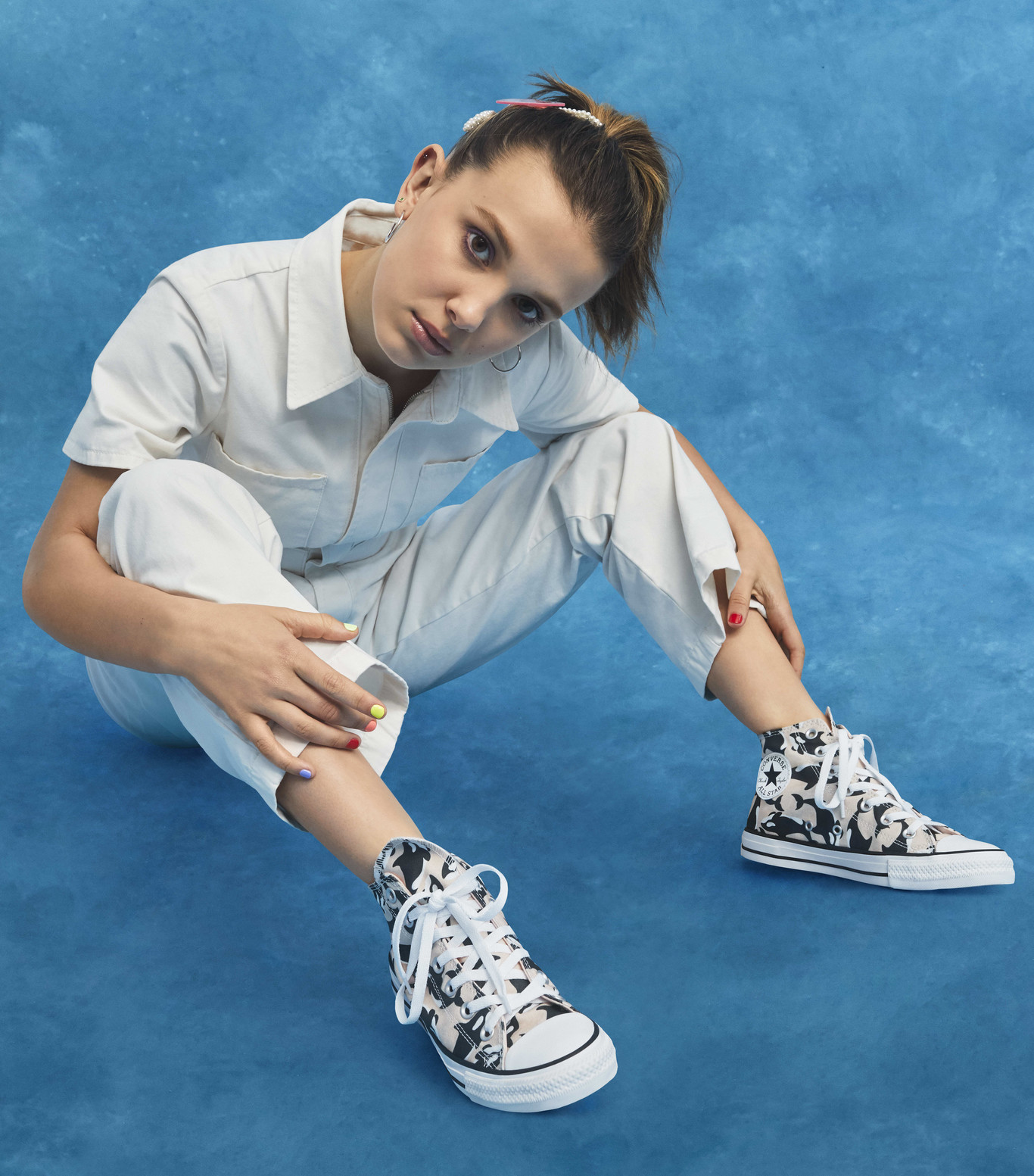 MILLIE BOBBY BROWN y CONVERSE colaboran en colección