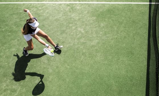 Hace tiempo que se discute por qué las mujeres deportistas no obtienen el mismo reconocimiento que s...